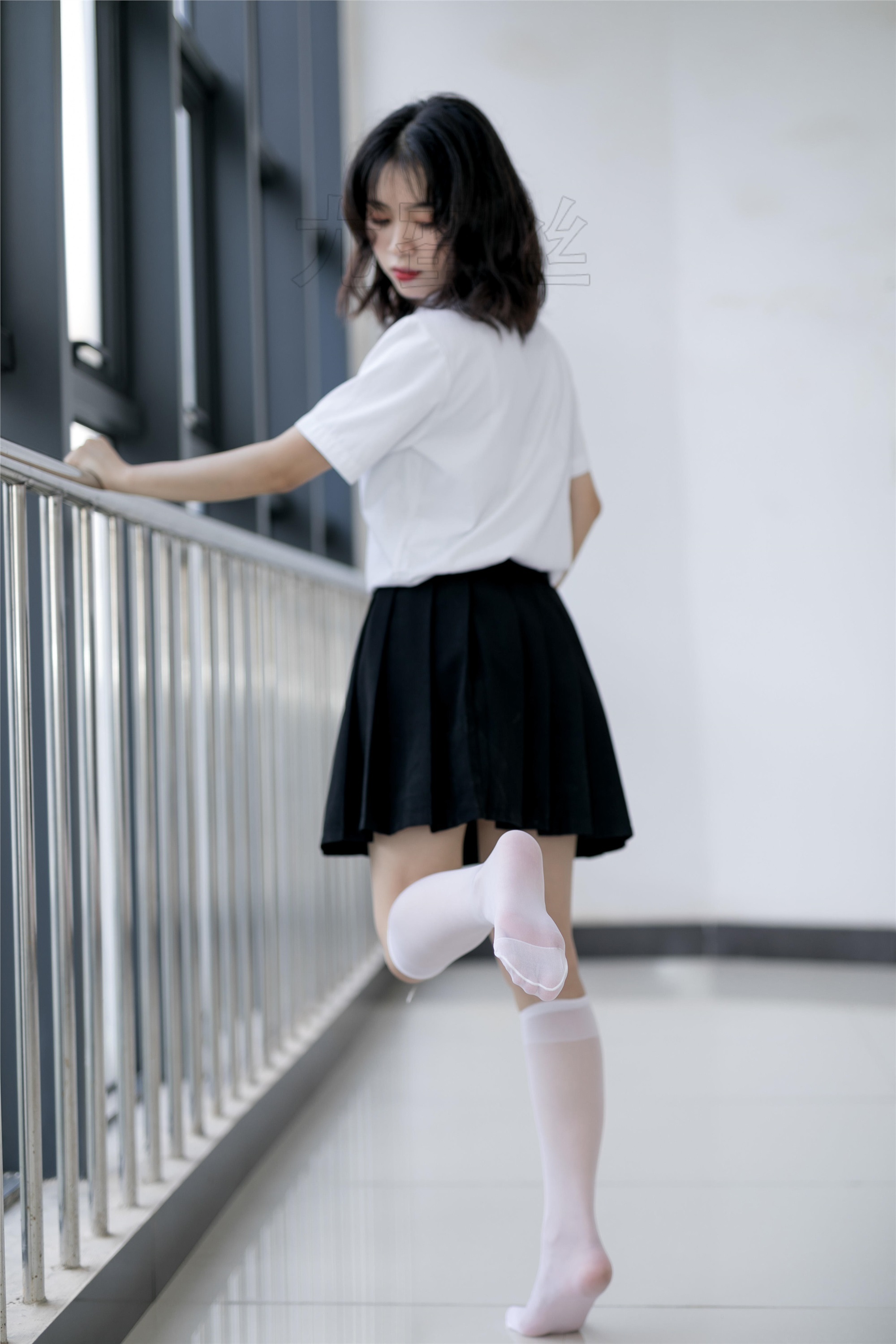 尤蜜丝 穿搭写真 NO.005